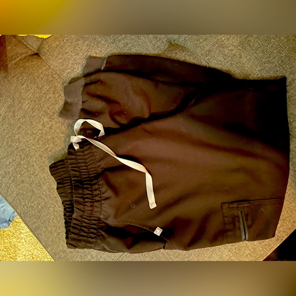 Figs jogger scrub pants